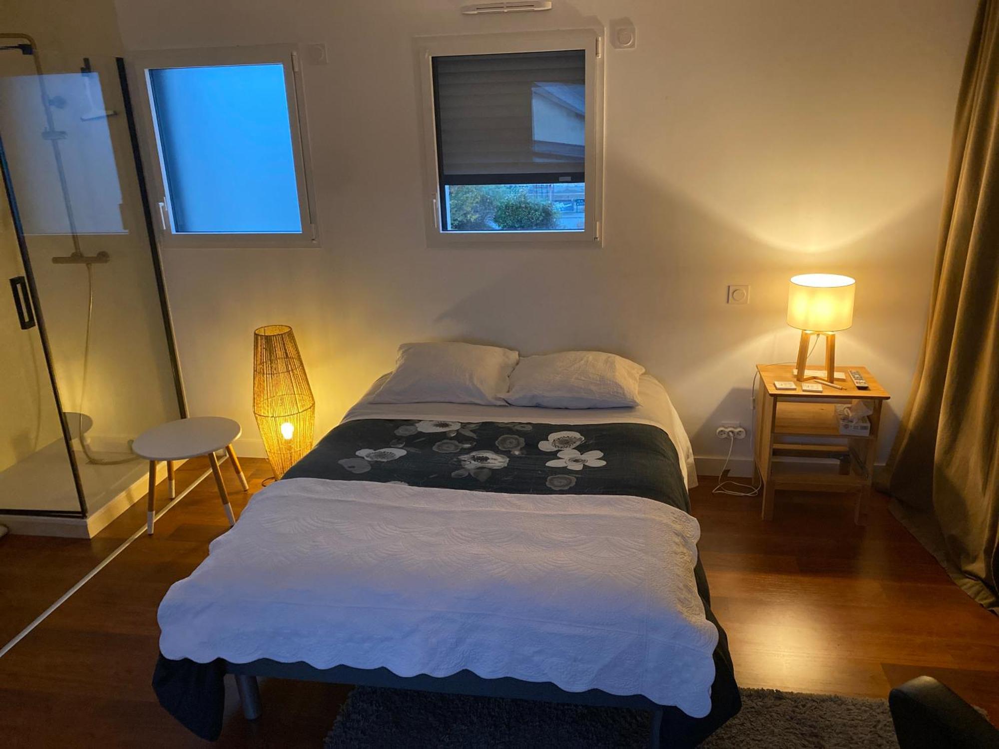 Chambre Prive A Deux Pas De La Gare Montauban-de-Bretagne Exteriör bild